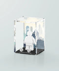 LEGO minifigure display case with super hero city background that fits 1 minifigure